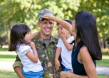 Militares y sus familias