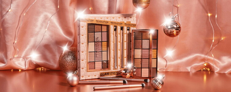 Delightful Valentine's Day Gifts from Revolution Beauty