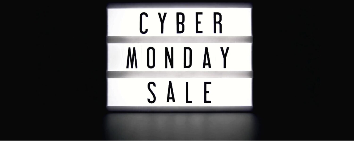 cyber monday sur les affiches en néon