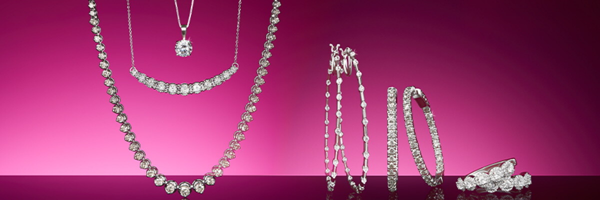 Need a Special Valentine’s Day Gift? Save up to 50% on Zales Jewelry!