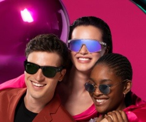 Sunglass Hut