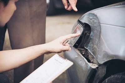 Auto danneggiato: approfittare delle migliori assicurazioni online
