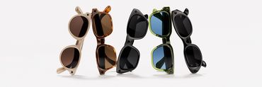 different styles and colors of ai smart glasses