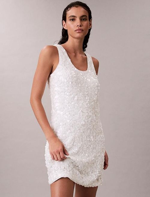 robe-sequins