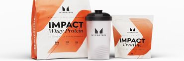 protéines en poudre et mug myprotein